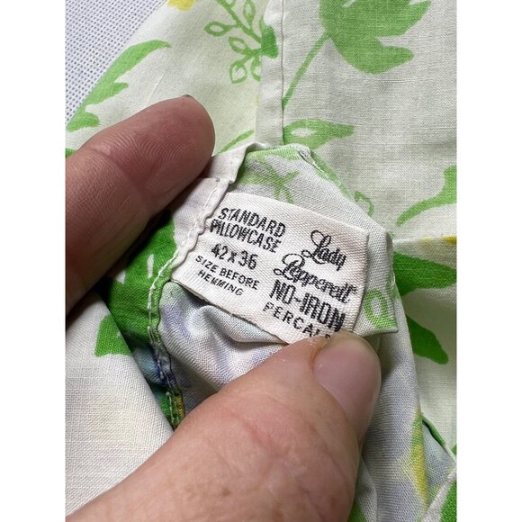 Vintage Lady Pepperell Standard Pillow Cases No Iron - Picture 3 of 3